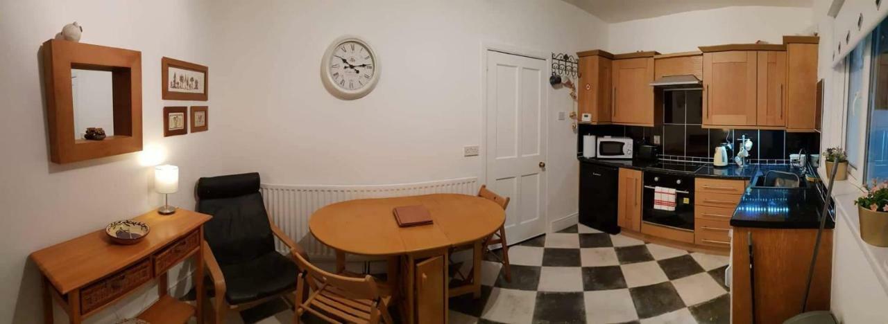 Castle Hill Cottage & Paddlers Retreat Ballywalter Esterno foto