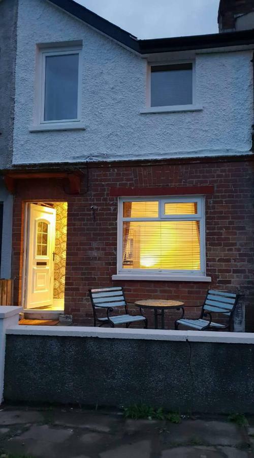 Castle Hill Cottage & Paddlers Retreat Ballywalter Esterno foto